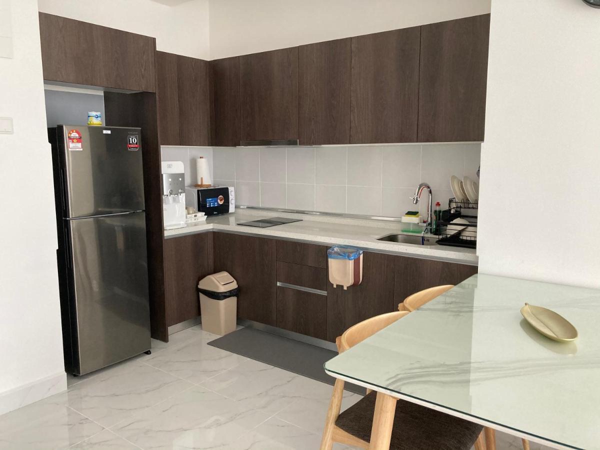 Free Netflix! Zas Suite At Troika Residence, Kb Kota Bharu Exterior photo